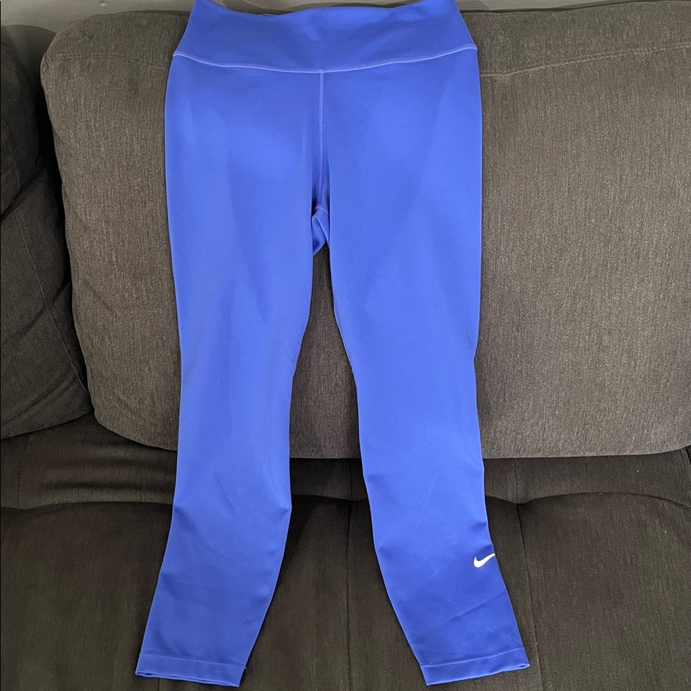 Nike Dri-FIT  7/8 in Blue athletic leggings